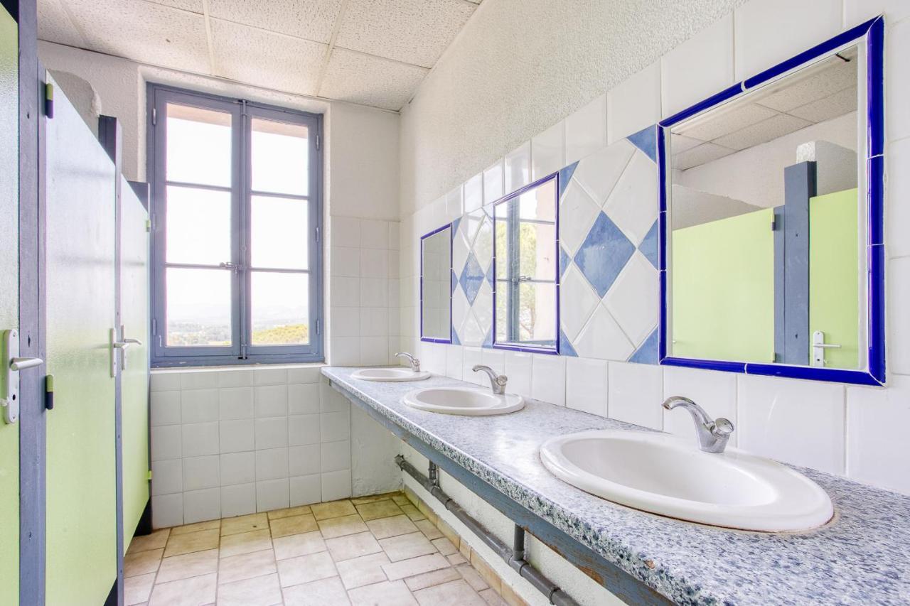 Auberge De Frejus Saint-Raphael Екстериор снимка