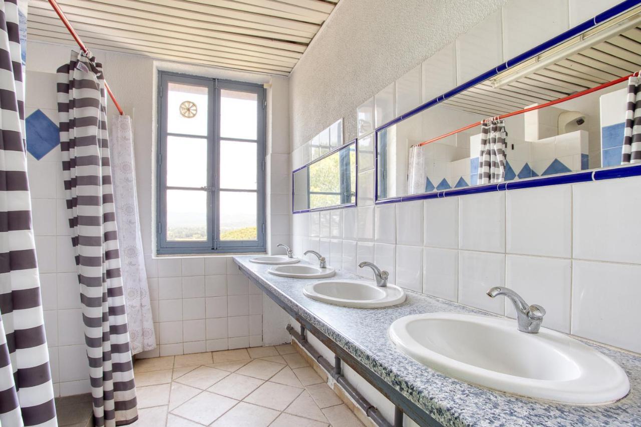 Auberge De Frejus Saint-Raphael Екстериор снимка