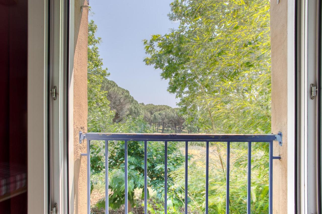 Auberge De Frejus Saint-Raphael Екстериор снимка